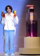 �V�_���[�W�w�A�P�A�u�����h�uanummy(�A�j���~�[)�v���\��ɓo�d����SixTONES�E�����k�l (C)ORICON NewS inc. 