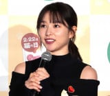 �Z�u���C���u���w�ɂ�񂱔���!�x�V���i���\��E���H��ɓo�d����������ގq (C)ORICON NewS inc. 