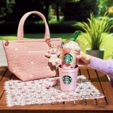 18�����o�ꂷ��X�^�[�o�b�N�X���O�b�Y 