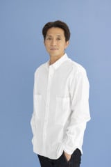 �������j 