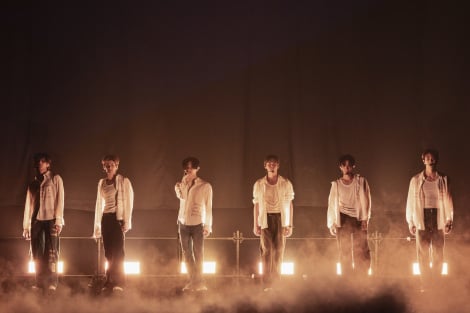 �z�[���c�A�[�����{�f�r���[���A���[�i�c�A�[�������h�[���ƒ����ɃX�e�b�v�A�b�v���Ă���RIIZE 