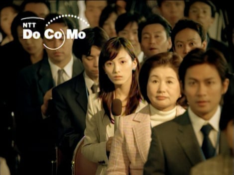 2005�N������CM�@NTT�h�R���u�V�L�����o��v�тɏo������������� 