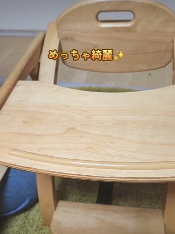 �e�[�u�����s�J�s�J�Ɂ^�݂񂱂낳��i@minkoro_kosodate�j�� 