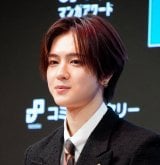 �E�j�Ƀy���ŏ����Ă��܂�������Y�� =�u�^�e�ǂ݃}���K�A���[�h 2025�v���܎� (C)ORICON NewS inc. 