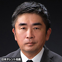 �|������