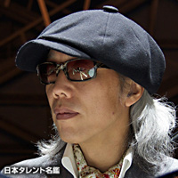 ���~����