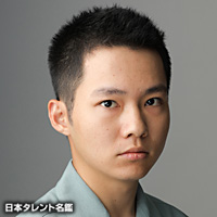 ���R�K��