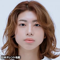 �]���t��