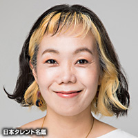 ���c���q