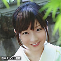 �R�����q